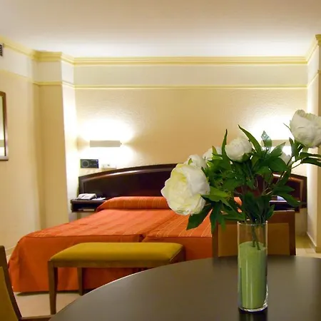 San Antonio Hotel 4*
